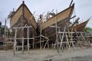 _DSC0988 Строительство деревянных кораблей в посёлоке Танаберу на южном Сулавеси. Индонезия.jpg